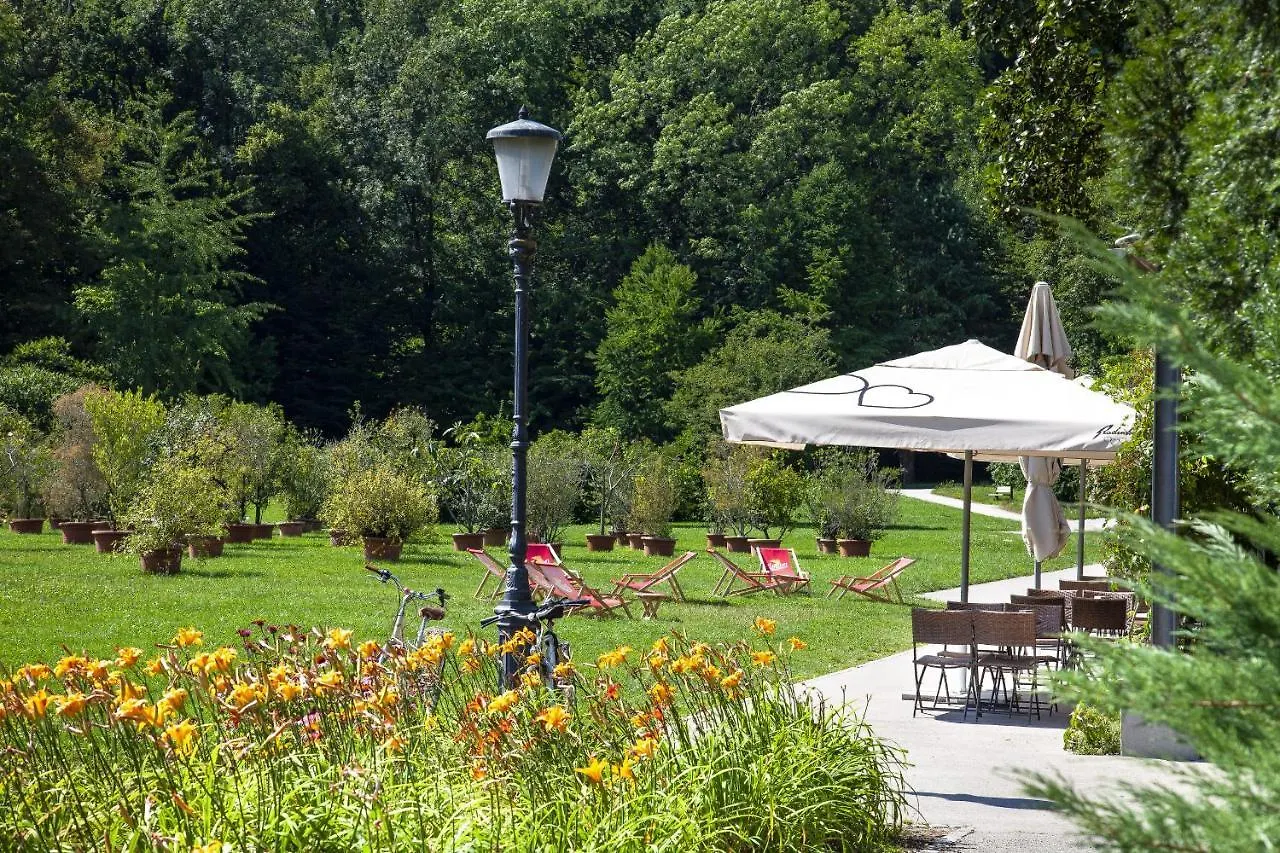 Spa Apartments Breza Lubiana Slovenia