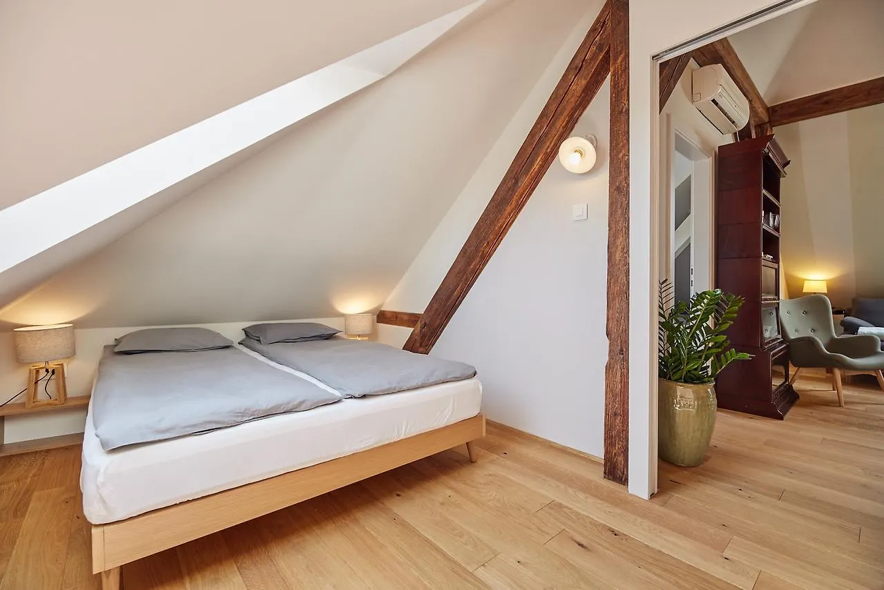 Spa Apartments Breza Ljubljana 0*,