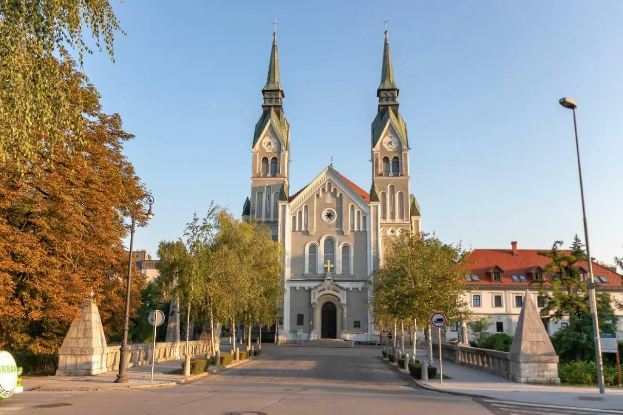 Spa Apartments Breza Lubiana 0*,  Slovenia